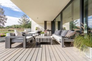Avoir une belle terrasse à Feissons-sur-Salins 